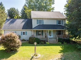 3763 Armington Rd, Palmyra, NY 14522