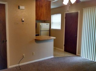1609 N Main St APT D, Copperas Cove, TX 76522