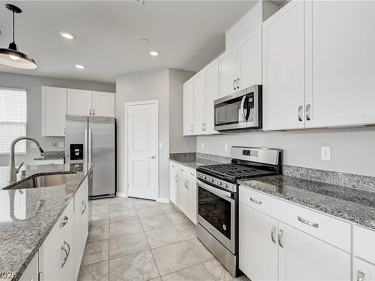 2944 Aragon Terrace Way — Photo 17
