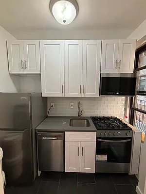 Rented by RealTegrity NY LLC | media 7