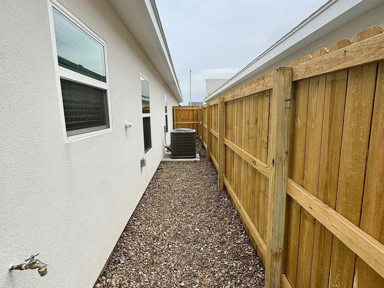 3000 West Driftwood Street - 3 — Photo 4