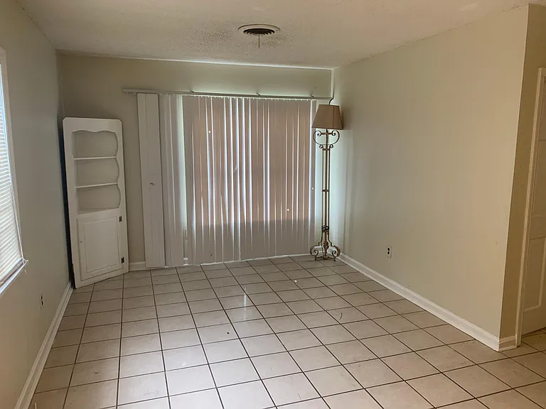 417 Hodges St — Photo 10
