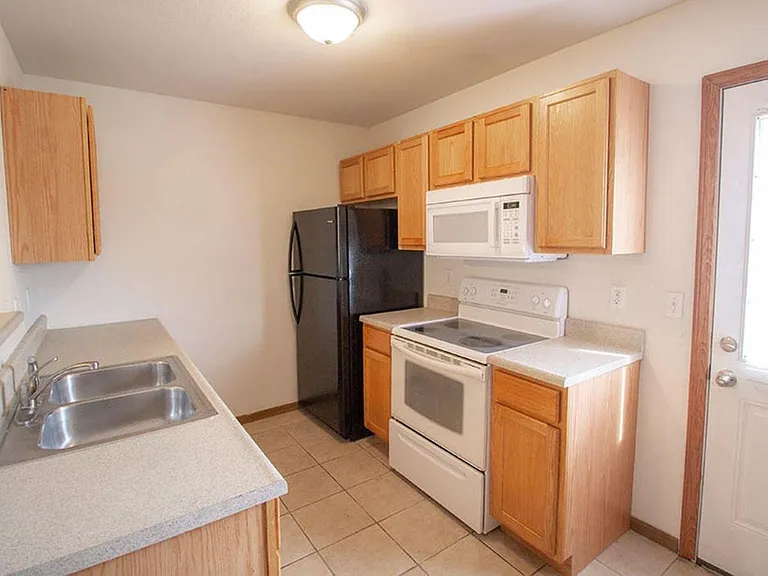1507 Greensboro Dr #1507 — Photo 4