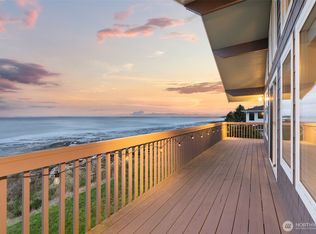 138 Sunrise Avenue SE, Ocean Shores, WA