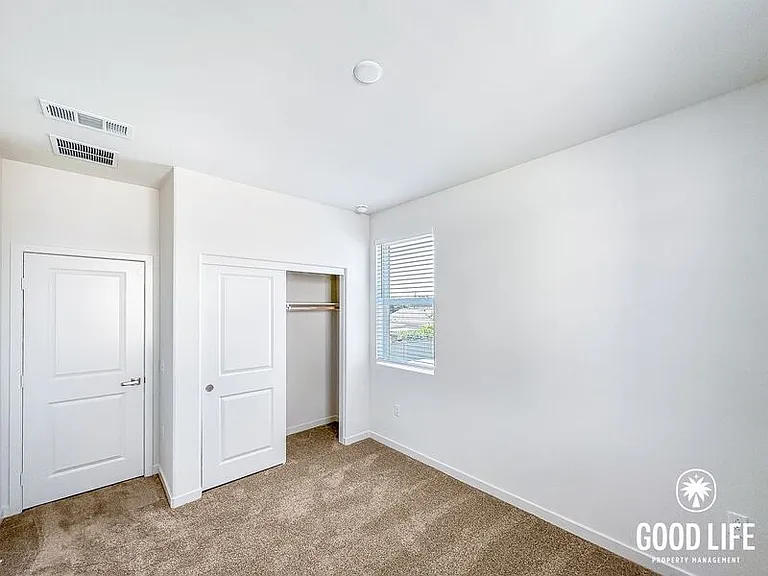 7006 Solara Way — Photo 27