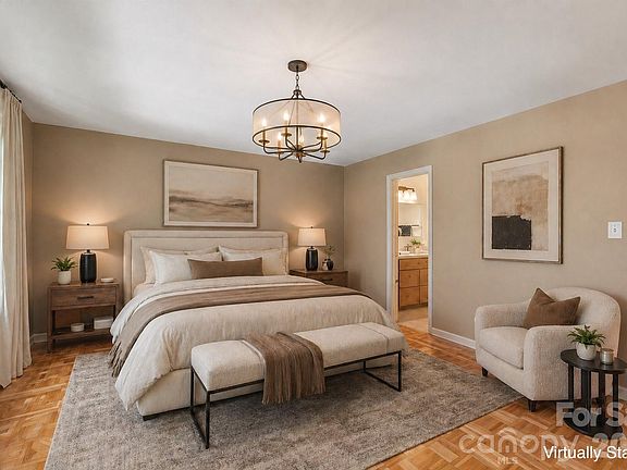 3rd image of 1300 Queens Rd Unit 402