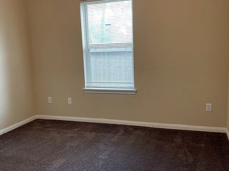 8017 Charlesmont St — Photo 10