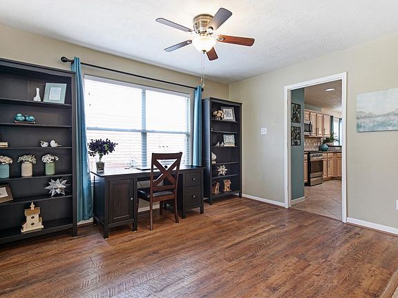 5th image of 24510 Cornell Park Ln