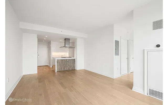 Rented by Douglas Elliman | media 28