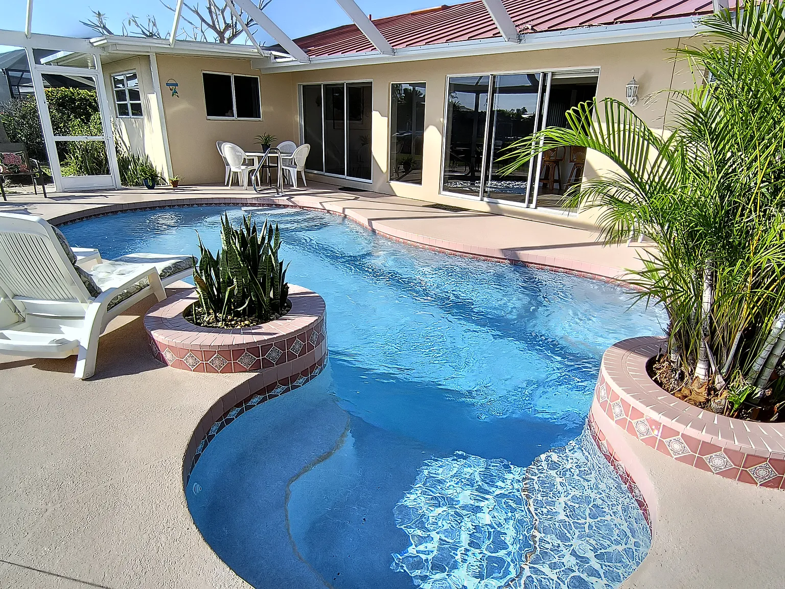 3 bed, 1756 sqft, $3,275 — Photo 2