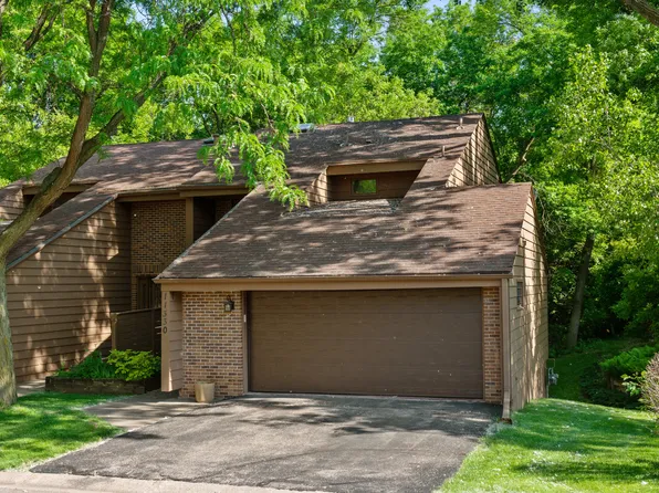 11330 36th Pl N, Plymouth, MN 55441