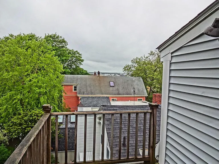 37 Young St #3 — Photo 19