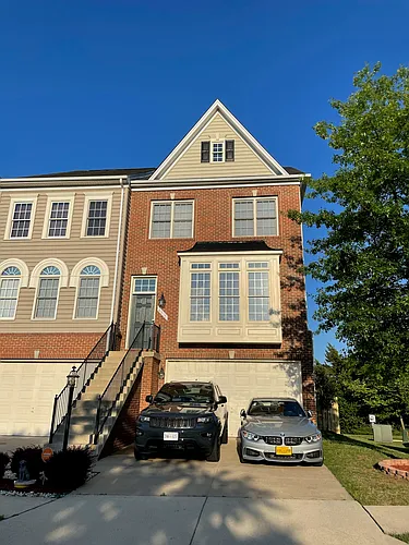 6933 Stanwick Sq Photo 1