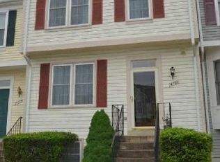 14732 Grobie Pond Ln, Centreville, VA 20120