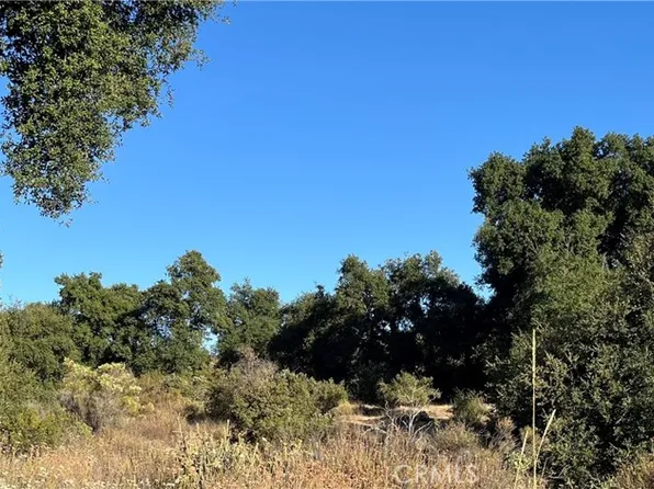 35010 Willow Creek Rd, Hemet, CA 92544