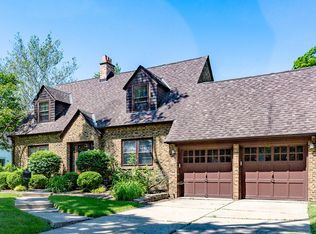 334 S Maple St, Itasca, IL 60143