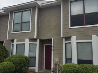 108 Aloha Dr, Fayetteville, NC 28311