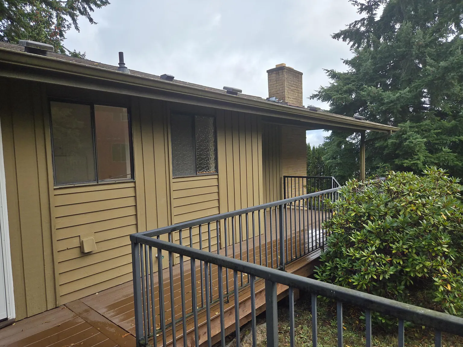 2 bed, 1370 sqft, $2,250 — Photo 4