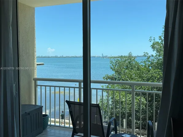 2000 N Bayshore Dr APT 220, Miami, FL 33137