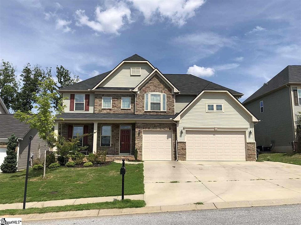 1st image of 224 Kelsey Glen Ln