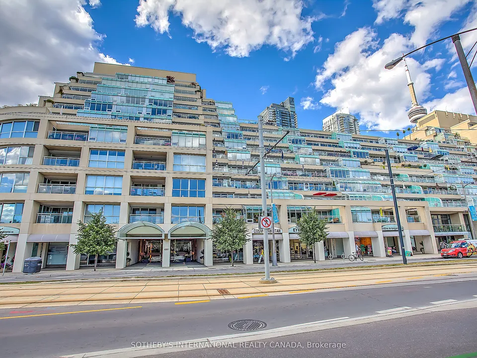 480 Queens Quay W #205