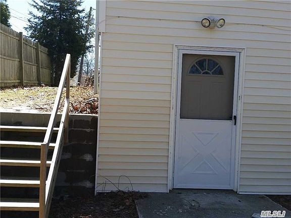 3rd image of 259 Pawnee St