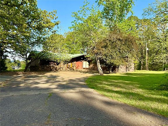 3rd image of 1357 County Road 2608