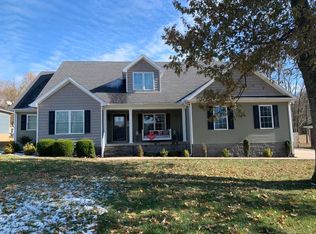 4947 Newbolt Rd, Owensboro, KY 42303