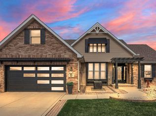 5848 Wildrose Ln, Schererville, IN