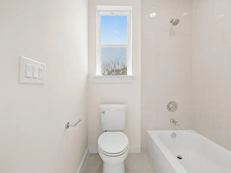 4801 Sara Dr #B — Photo 34