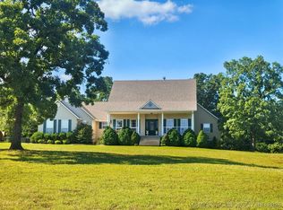 17978 W Stone Chapel Rd, Tahlequah, OK 74464