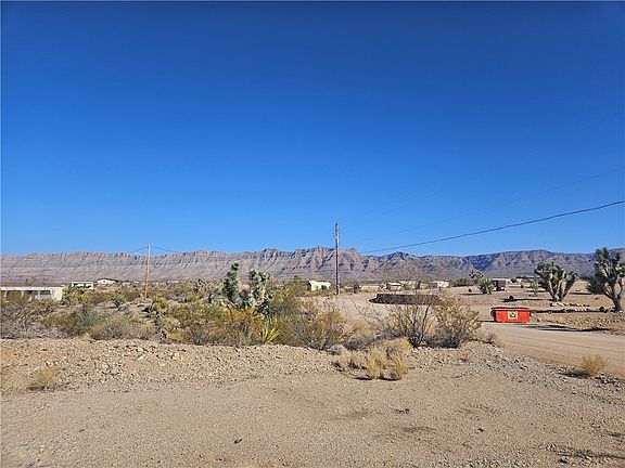 2nd image of 455 W Detrital Drive