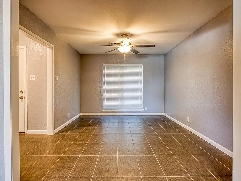 10733 Timbergrove Ln — Photo 14