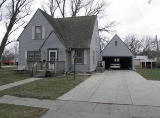 709 N 3rd St, David City, NE 68632
