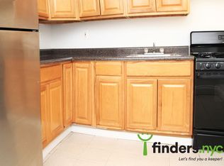 839 Riverside Dr APT 3B, New York, NY 10032