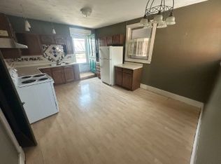 413 N Geiger St #B, Huntingburg, IN
