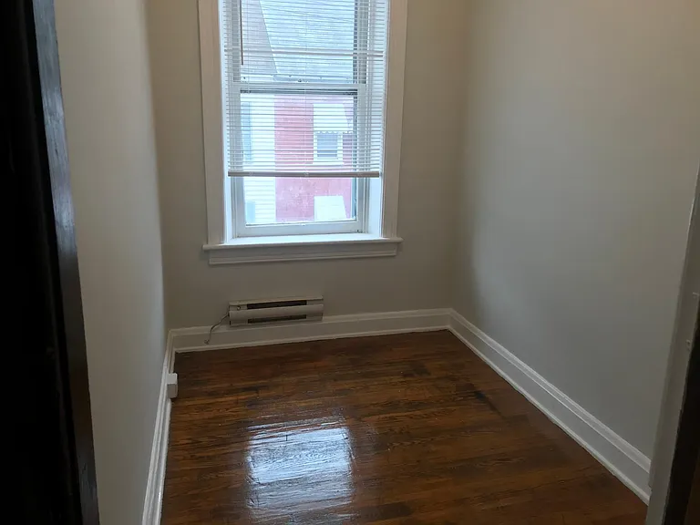 25 S Locust St #2 — Photo 12