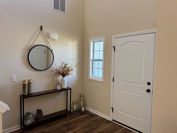 4th image of 1391 Lancelot Ln