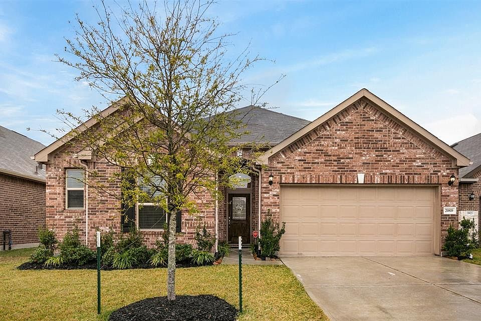 1st image of 20819 Oak Preserve Dr