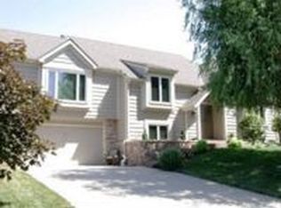 11467 S Millview Rd, Olathe, KS 66061