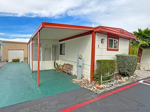 70210 Highway 111 Photo 1