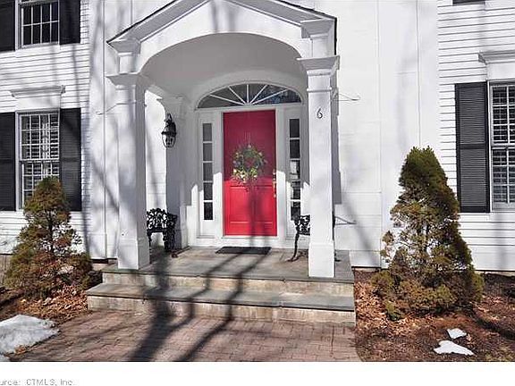 3rd image of 6 Black Oak Dr