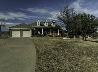 2958 Clubhouse Cir, Burleson, TX 76028