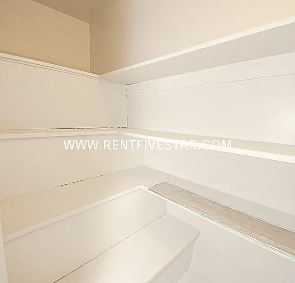 300 Adams St #1 — Photo 7
