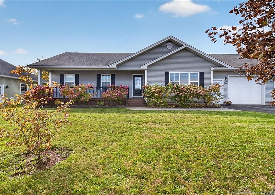 1st image of 33 Chad Cres