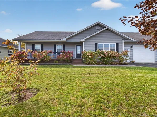 33 Chad Cres, Salisbury, NB E4J 3N4