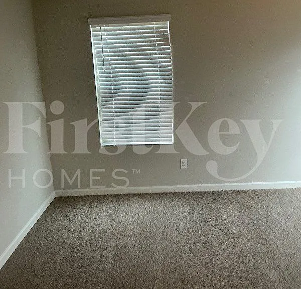1419 Cragston Dr — Photo 7