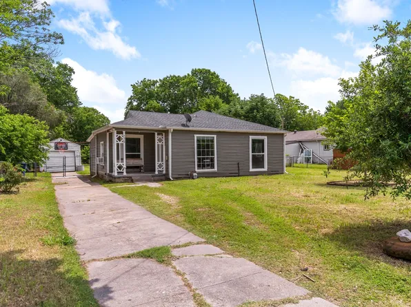 3210 Minoco Dr, Dallas, TX 75227