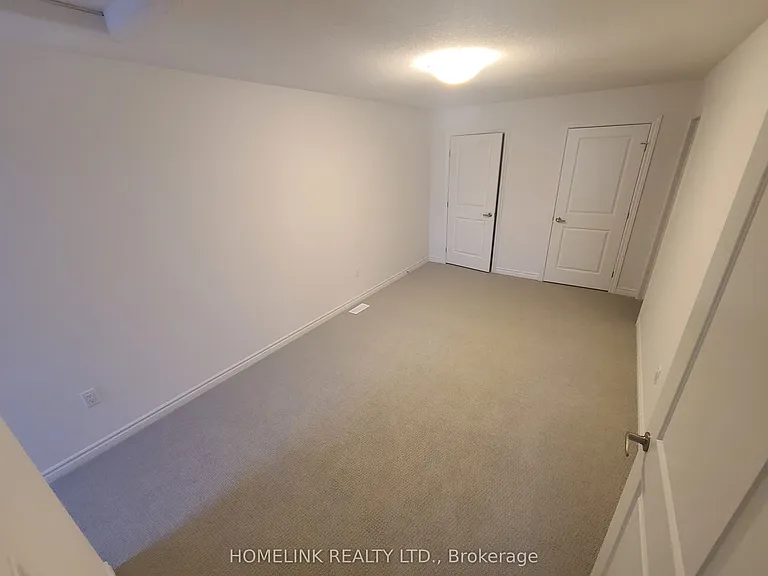 61 Soho St #121 — Photo 10