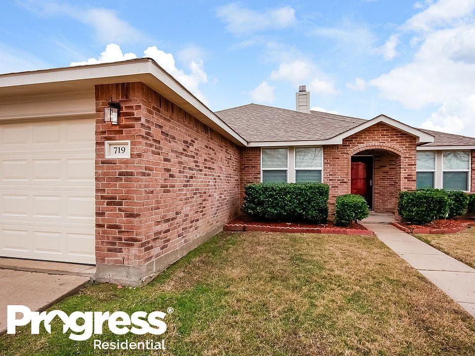 1st image of 719 Hanceville Way